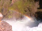 Arc-en-ciel sur la rivière